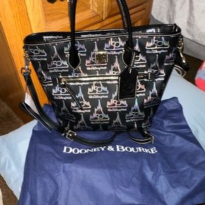 dooney & bourke
